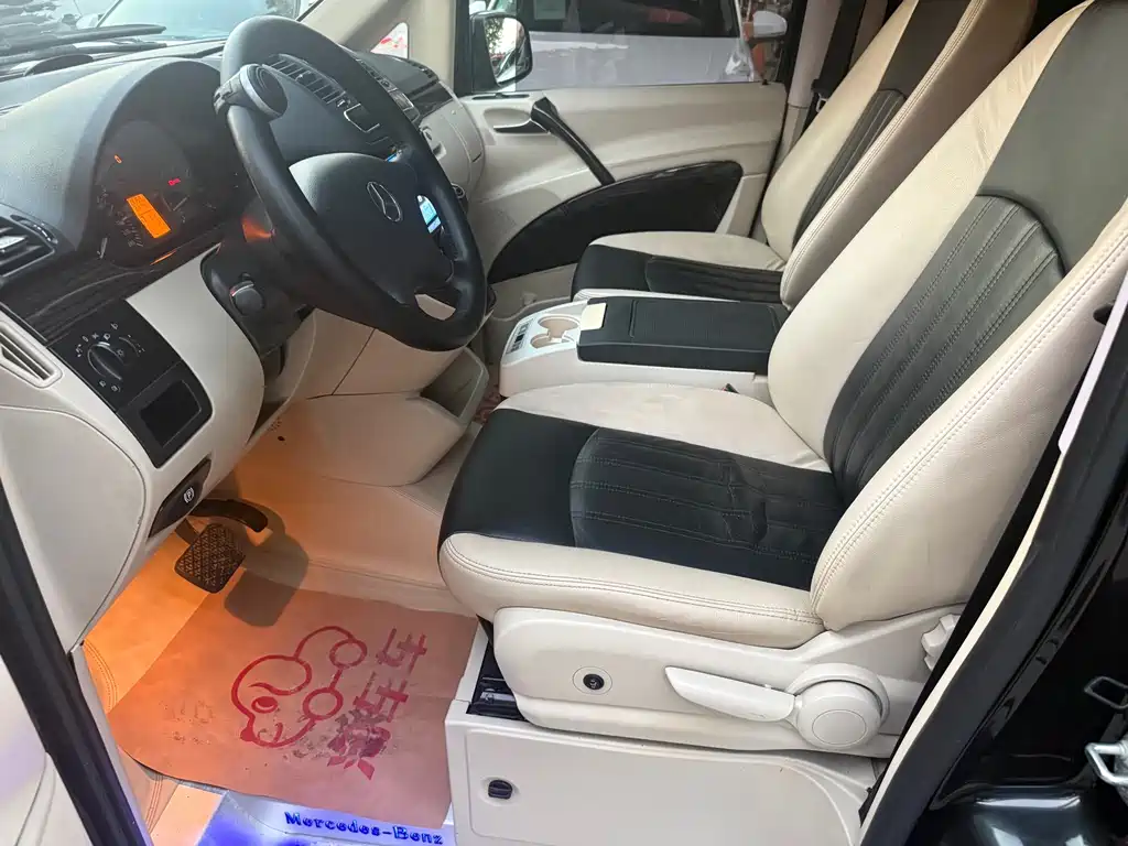Mercedes-Benz Viano — миниатюра 5