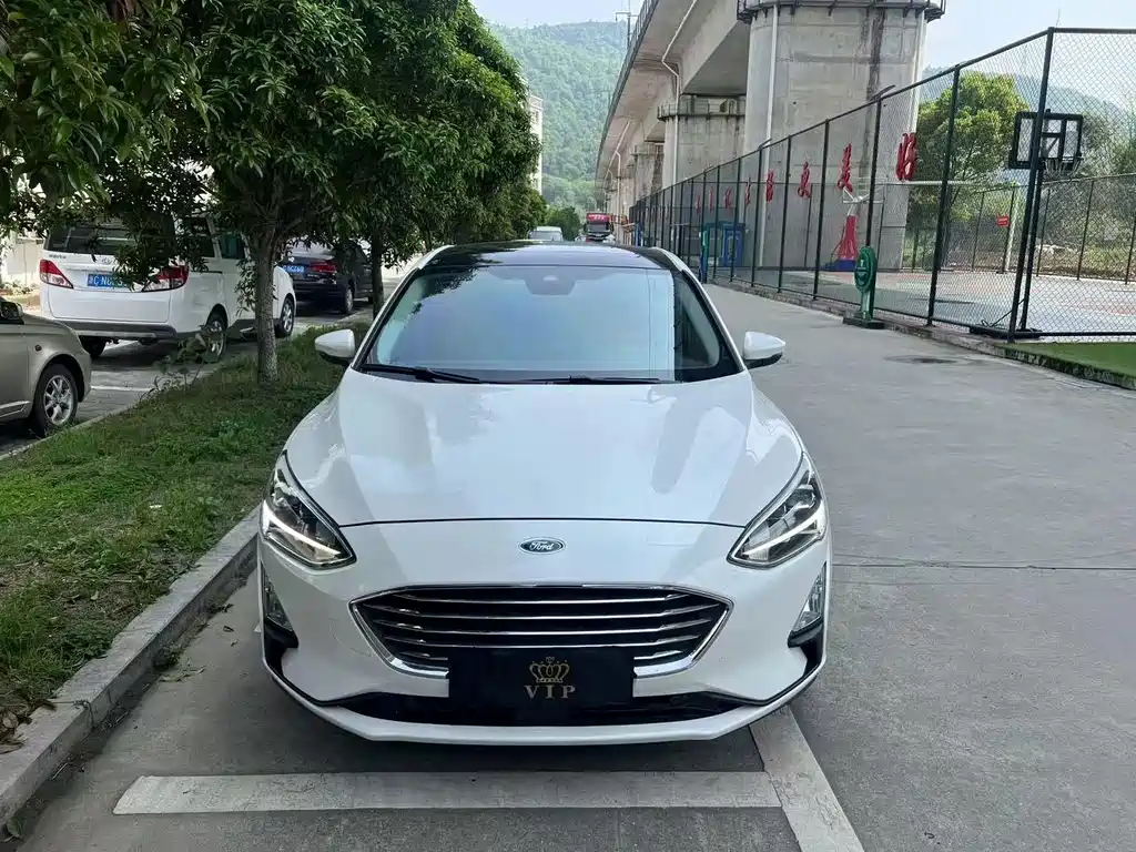 Ford Focus — миниатюра 5