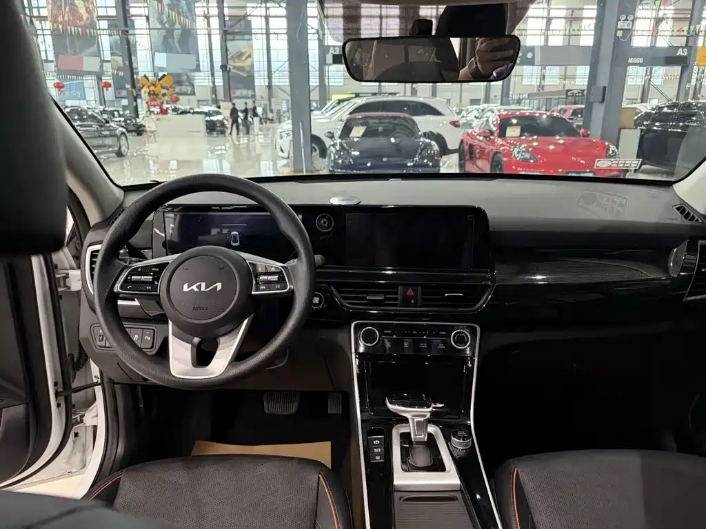 Kia Seltos — миниатюра 9