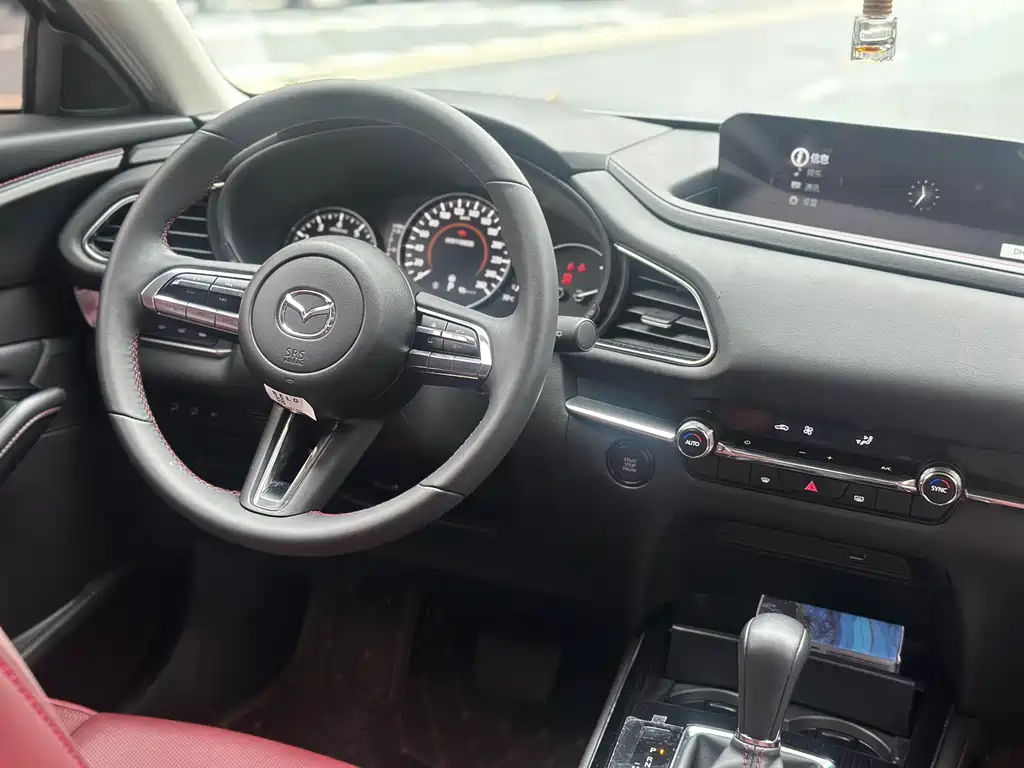 Mazda CX-30 — миниатюра 7