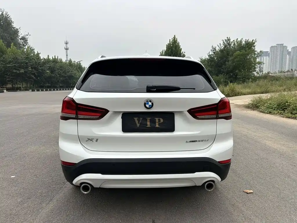 BMW X1 — миниатюра 8