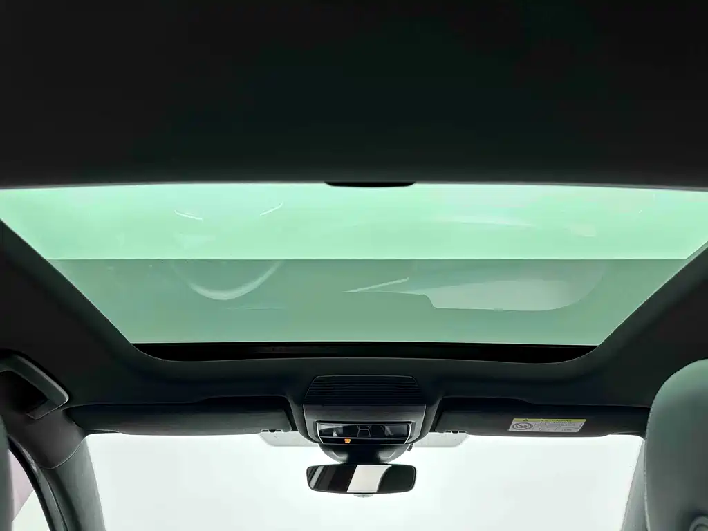 Volkswagen Golf — миниатюра 14