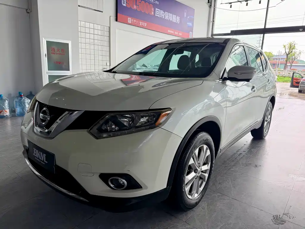 Nissan X-Trail 2014
