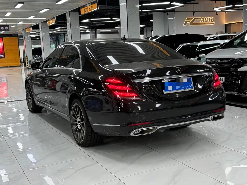 Mercedes-Benz S-Class — миниатюра 6