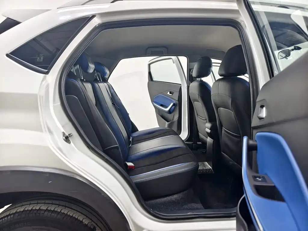 Chery New Energy Tiggo 3xe — миниатюра 15