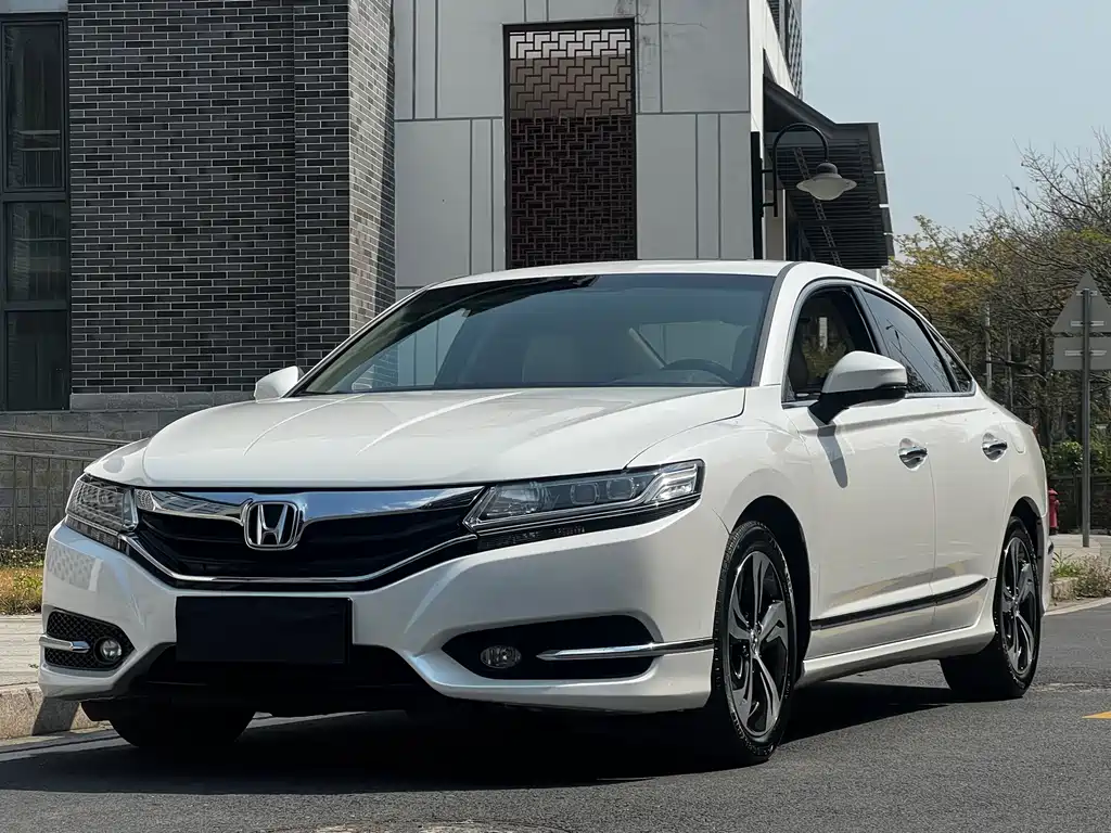 Honda Spirior 2016