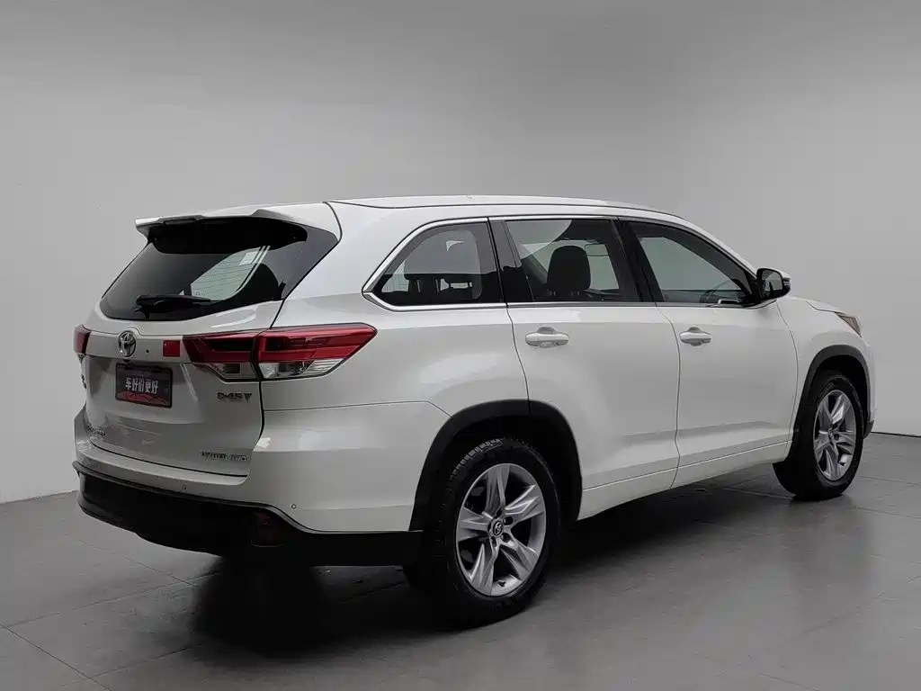 Toyota Highlander — миниатюра 2