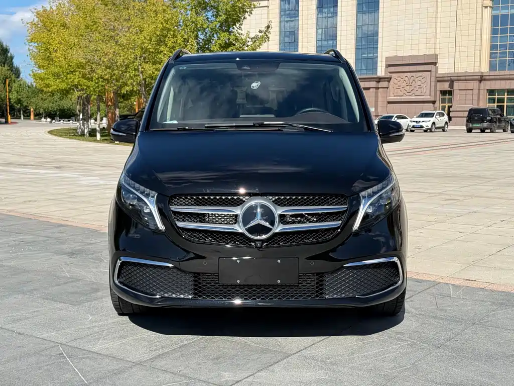 Mercedes-Benz V-Class — миниатюра 3