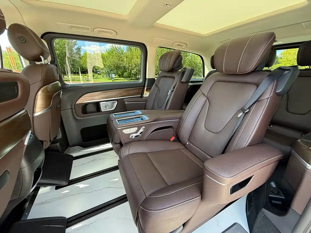 Mercedes-Benz V-Class — миниатюра 5