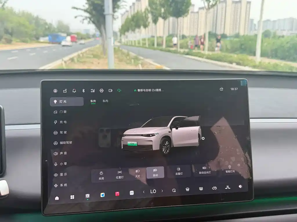 Leapmotor Leapmotor C10 — миниатюра 7