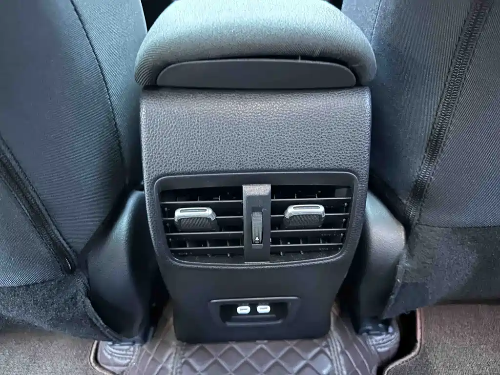 Toyota Corolla — миниатюра 17