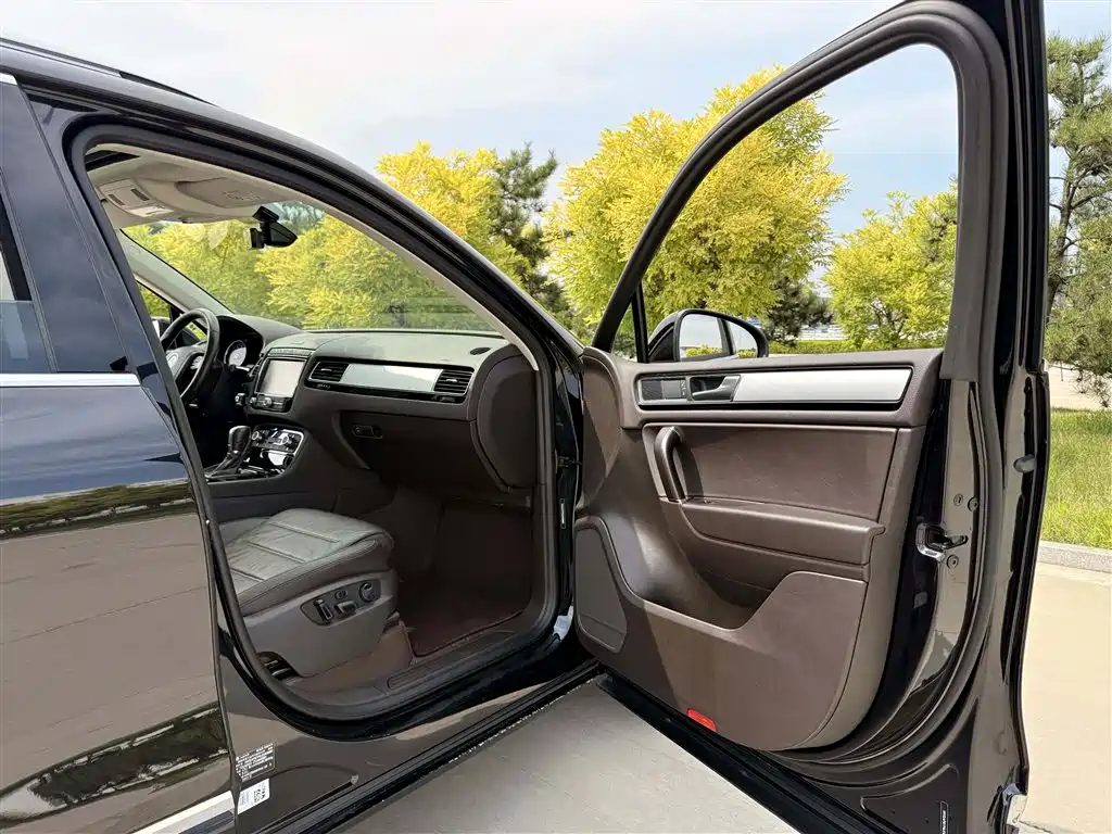 Volkswagen Touareg 2017 3.0TSI