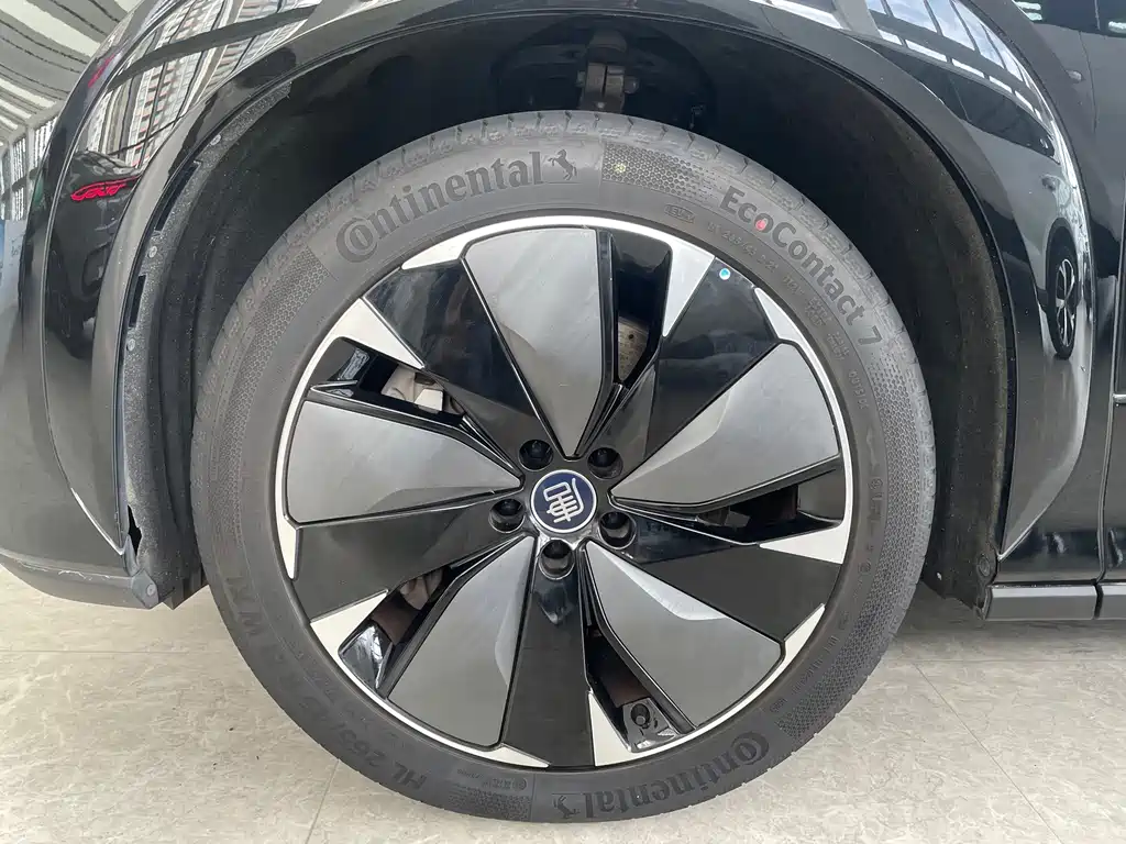 BYD Tang L — миниатюра 7