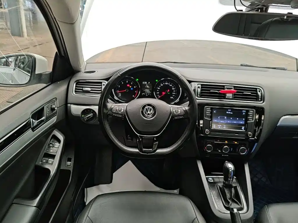 Volkswagen Sagitar — миниатюра 11