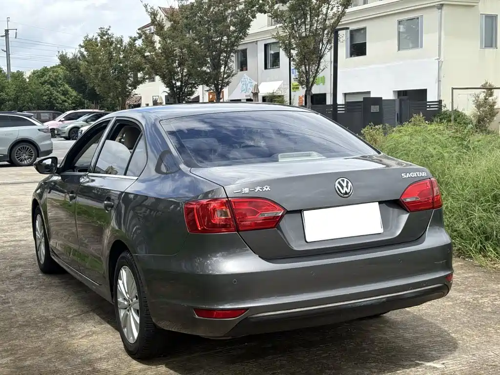Volkswagen Sagitar — миниатюра 13