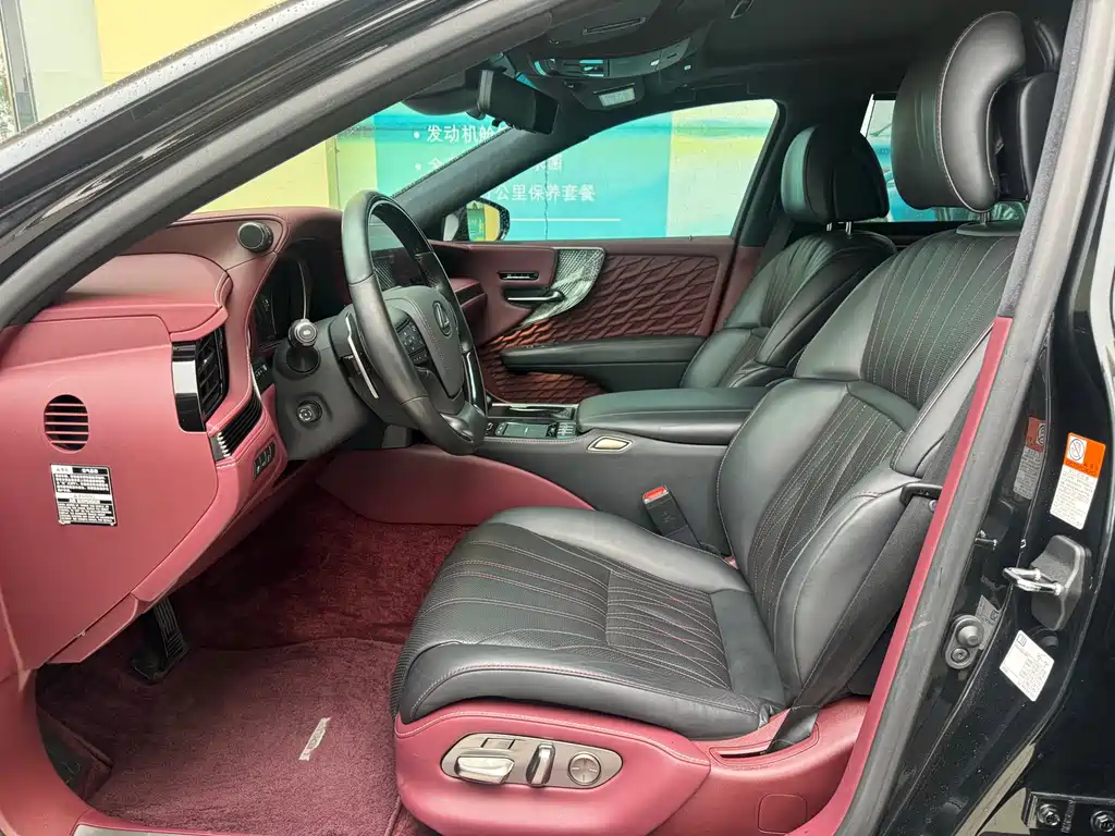 Lexus LS — миниатюра 4