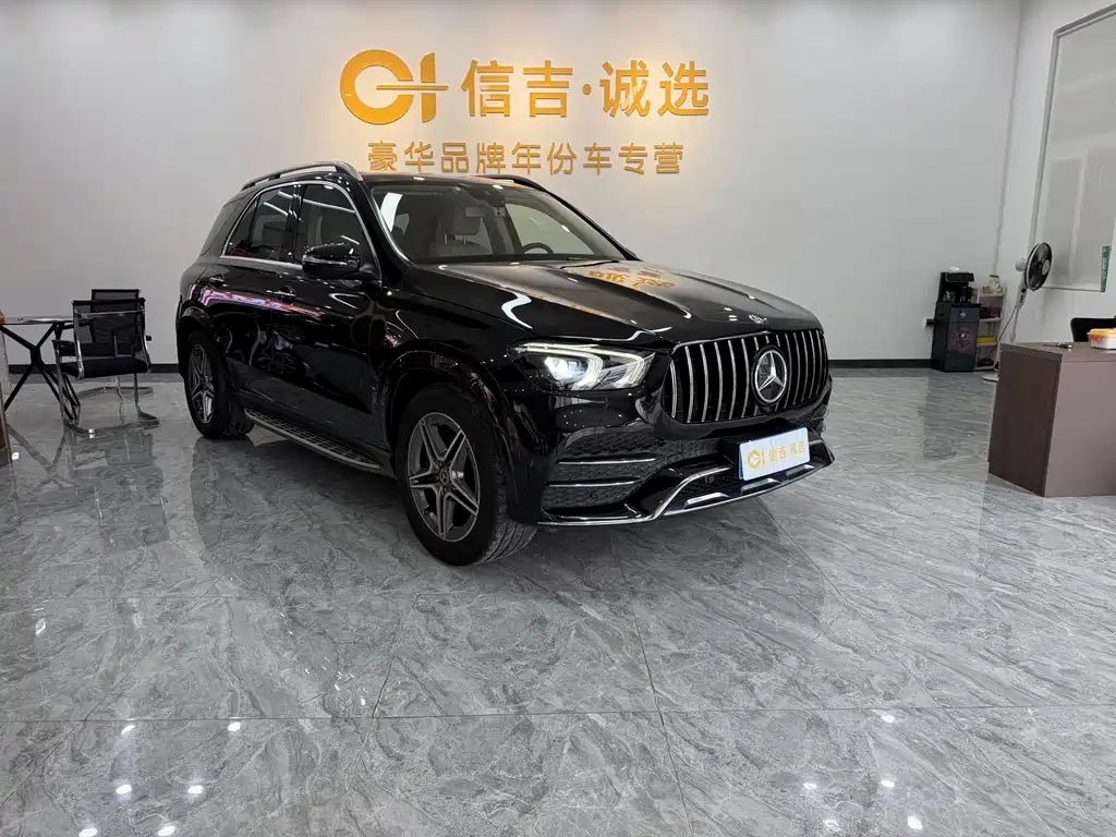 Mercedes-Benz GLE (Import) — миниатюра 2