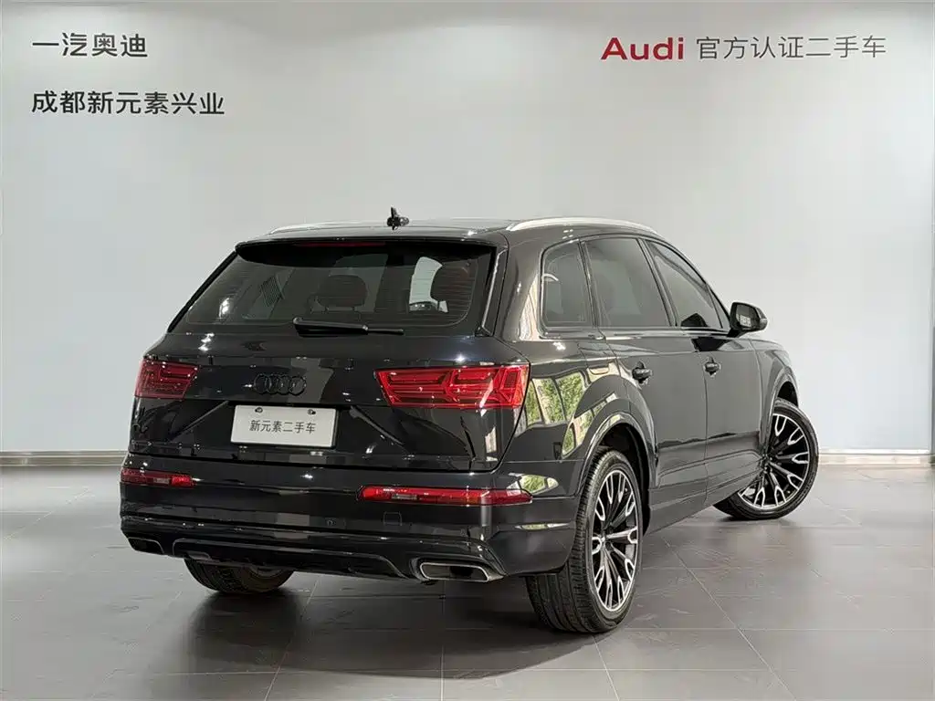 Audi Q7 — миниатюра 4