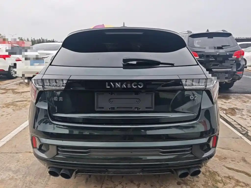 Lynk & Co 02 Hatchback — миниатюра 6