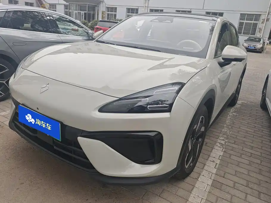 Baojun Yunhai — миниатюра 2
