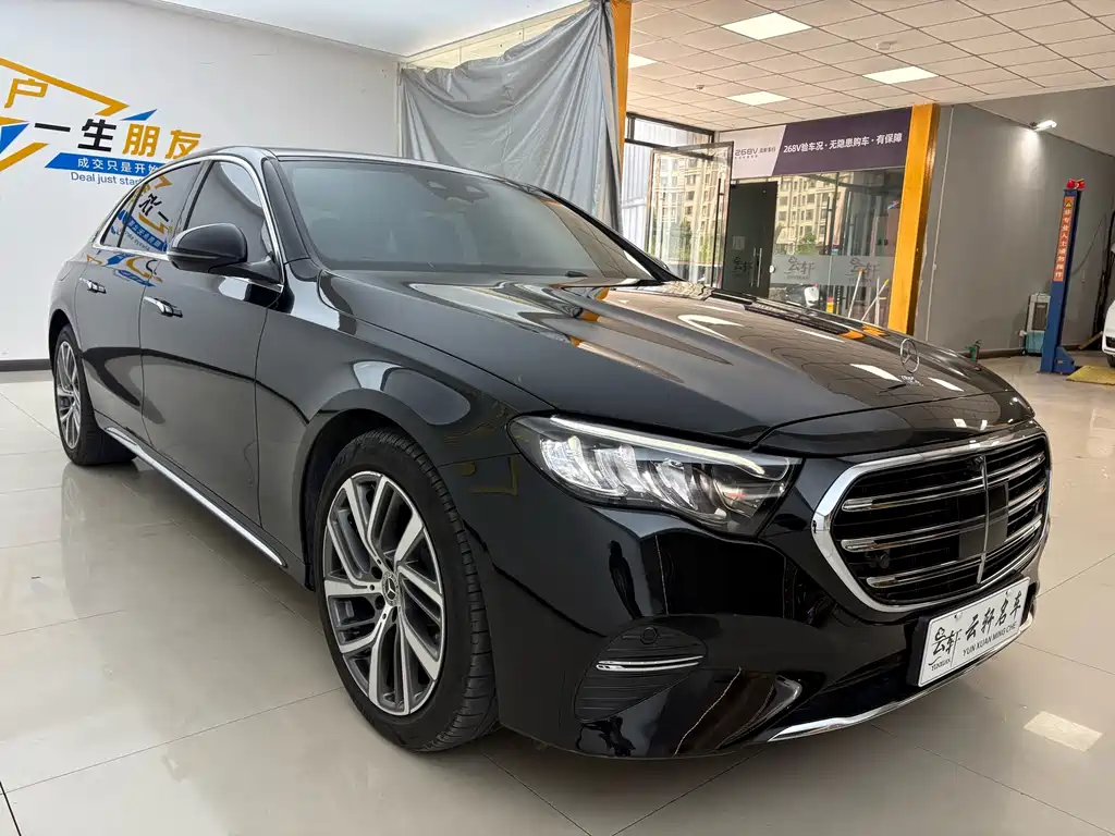 Mercedes-Benz E-Class — миниатюра 3
