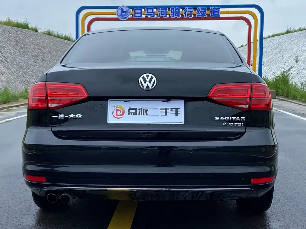 Volkswagen Sagitar — миниатюра 5