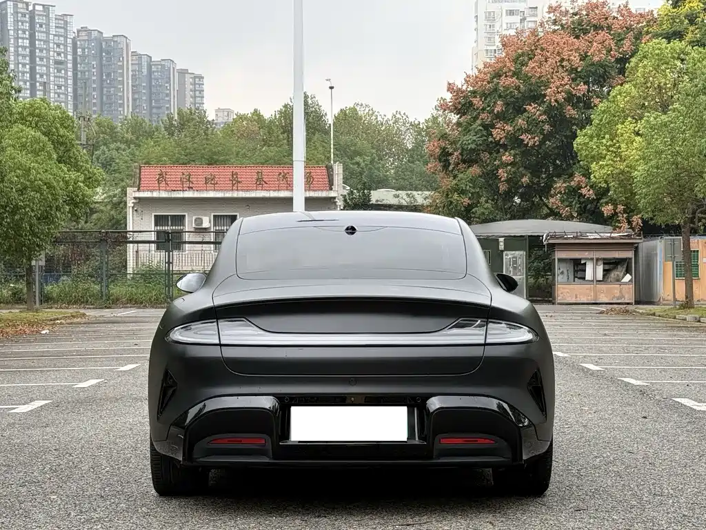 Xiaomi SU7 — миниатюра 15
