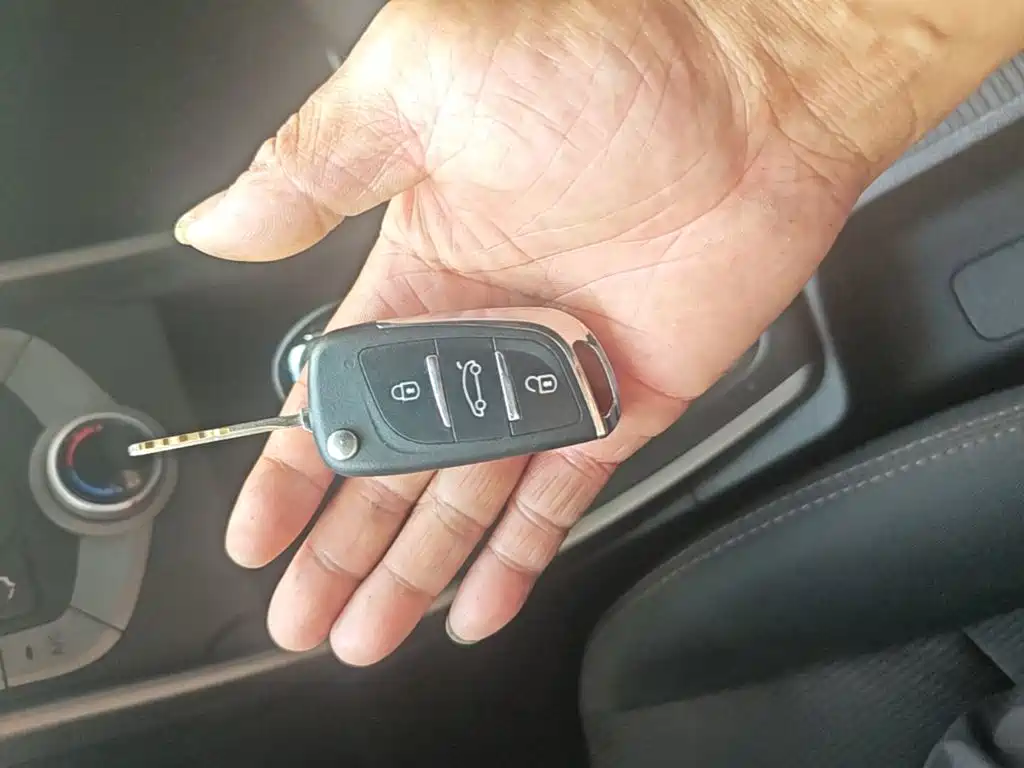 Hyundai Elantra Langdong — миниатюра 9