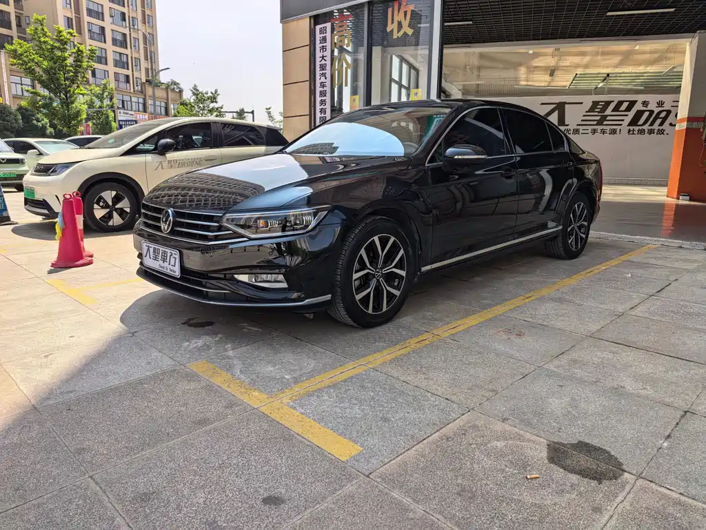 Купить Volkswagen Magotan