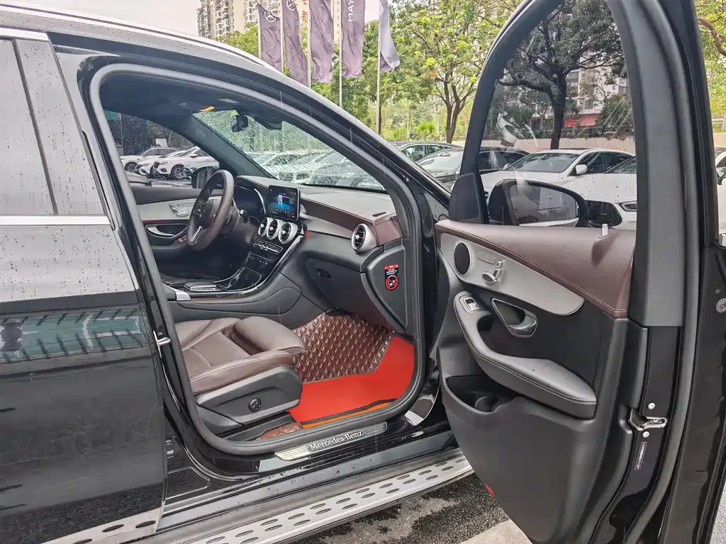 Mercedes-Benz GLC - фото 20