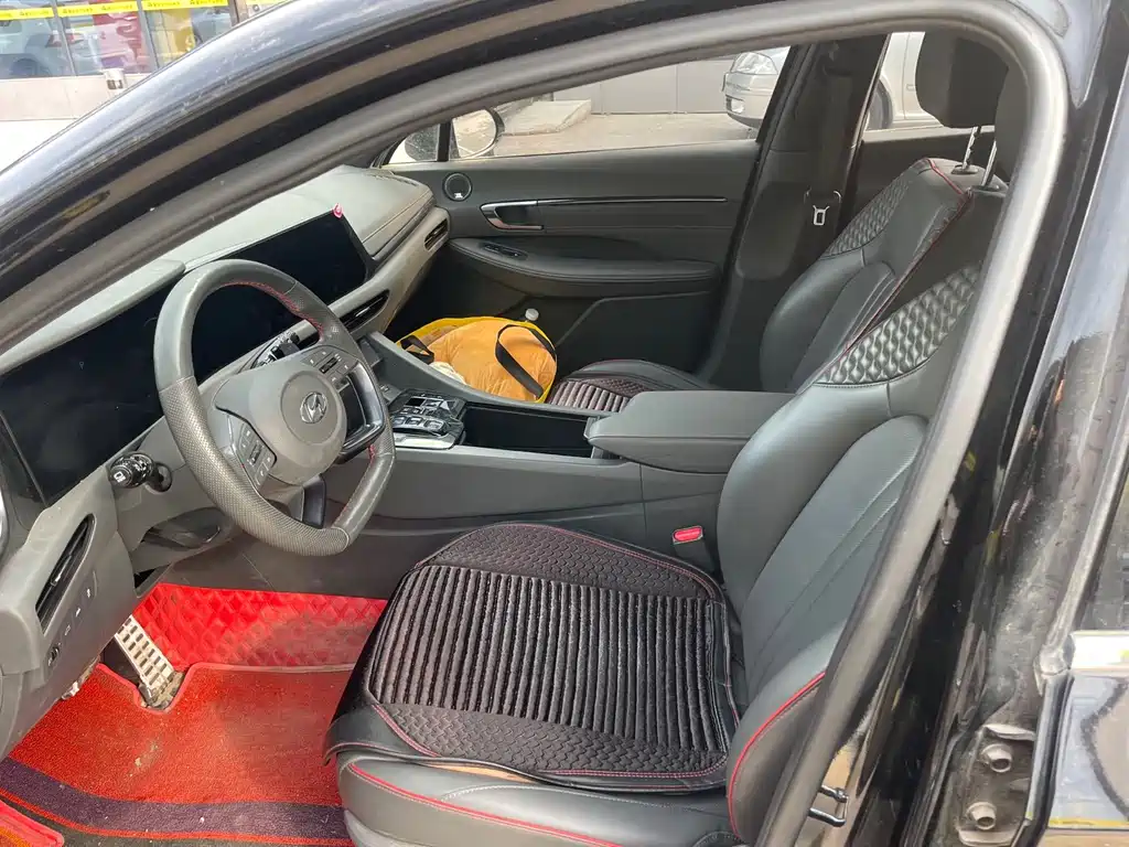 Hyundai Sonata — миниатюра 9