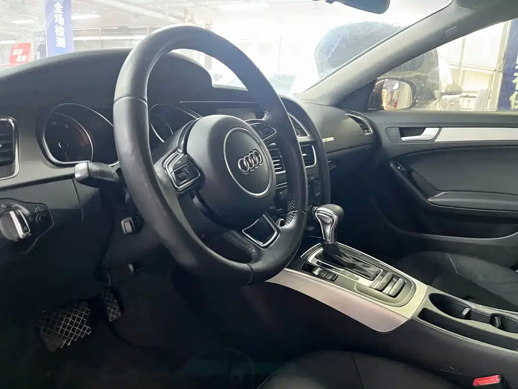 Audi A5 (Import) — миниатюра 17