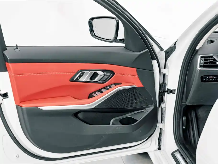 BMW 3 Series — миниатюра 15