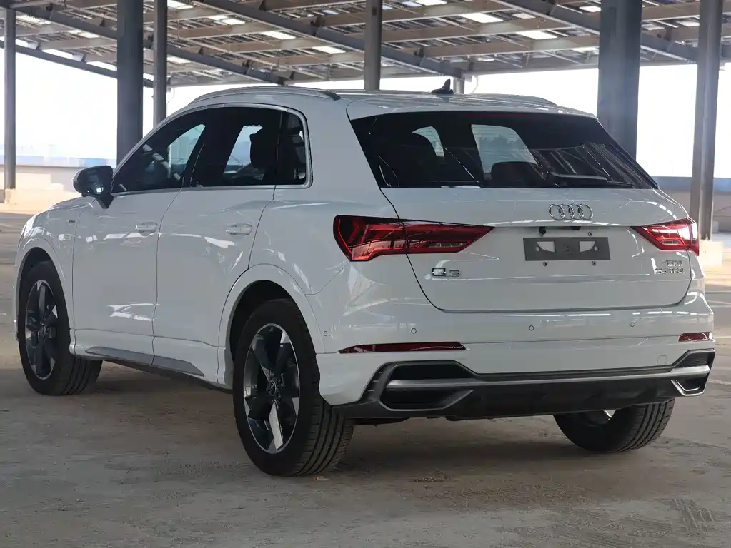 Audi Q3 — миниатюра 7