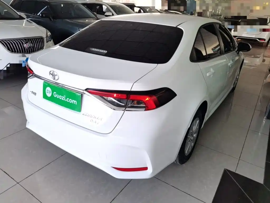 Toyota Corolla — миниатюра 7