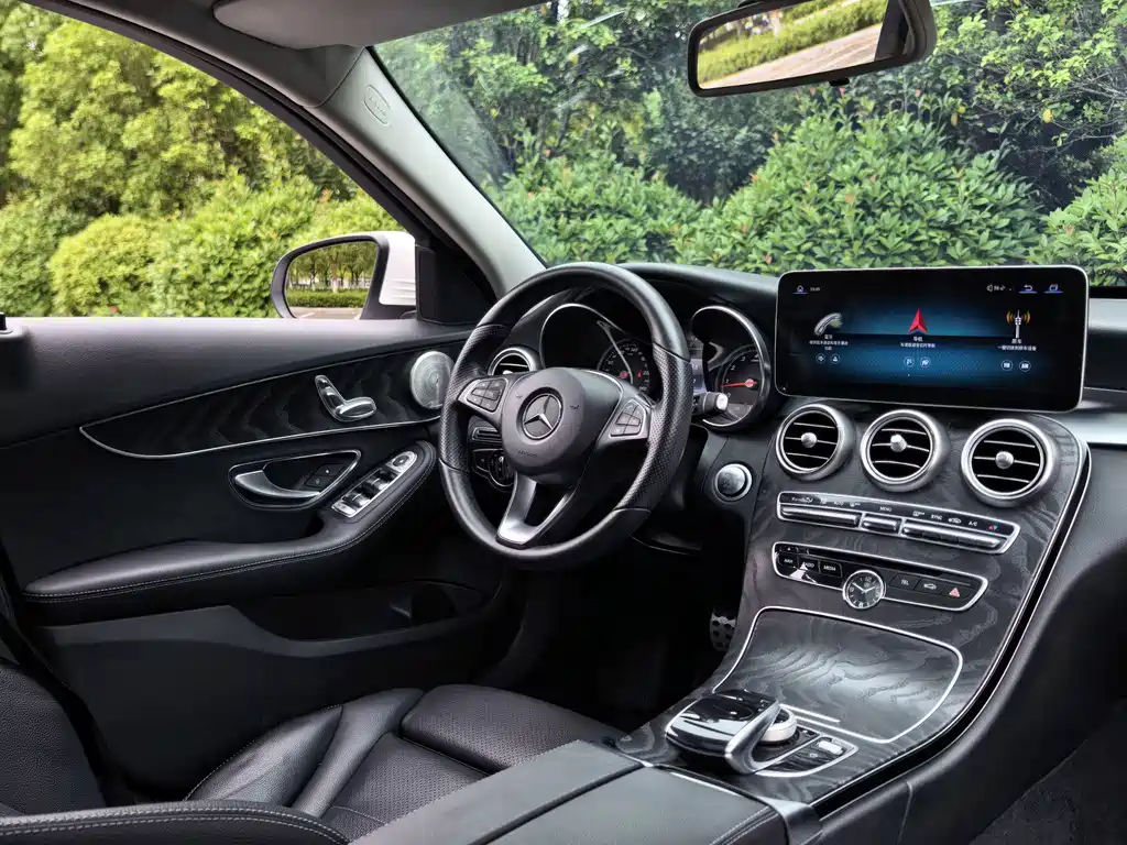 Mercedes-Benz C-Class (Import) — миниатюра 15