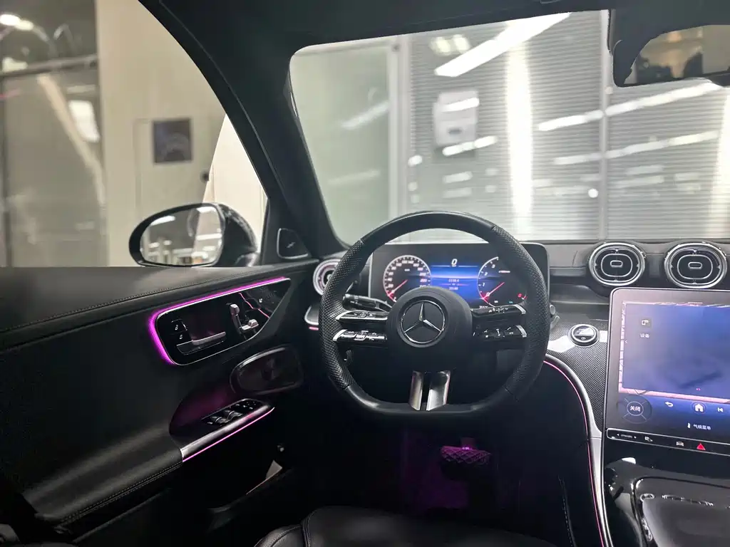 Mercedes-Benz C-Class — миниатюра 10