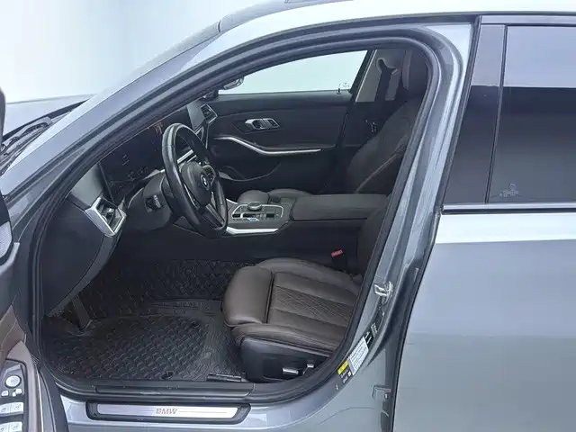 BMW i3 — миниатюра 9