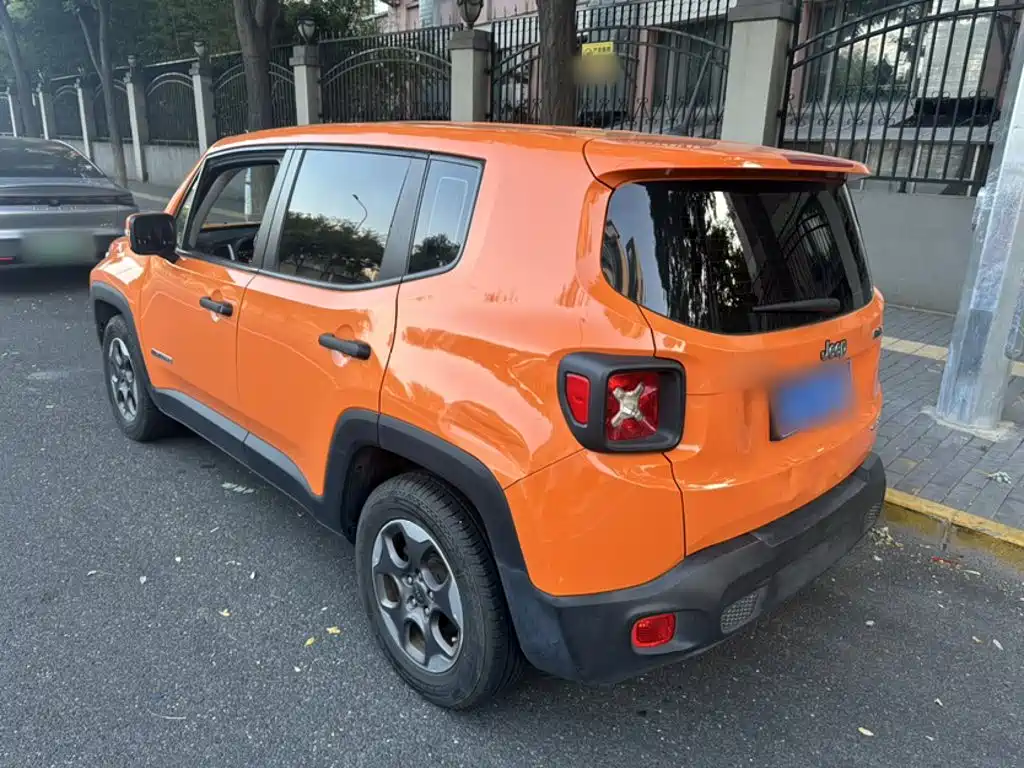 Jeep Renegade — миниатюра 23
