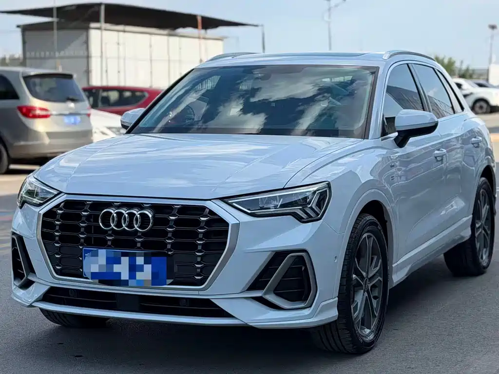 Audi Q3 2022 40 TFSI Fashion Dynamic Type