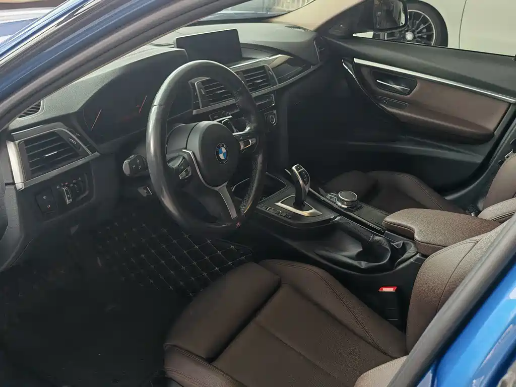 BMW 3 Series — миниатюра 4