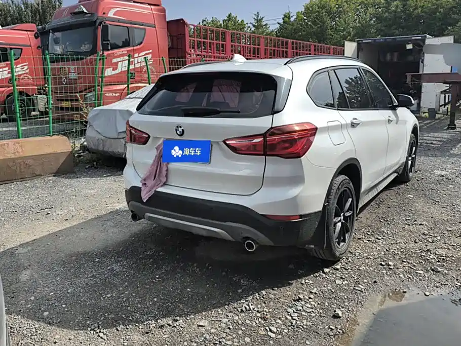 BMW X1 — миниатюра 3