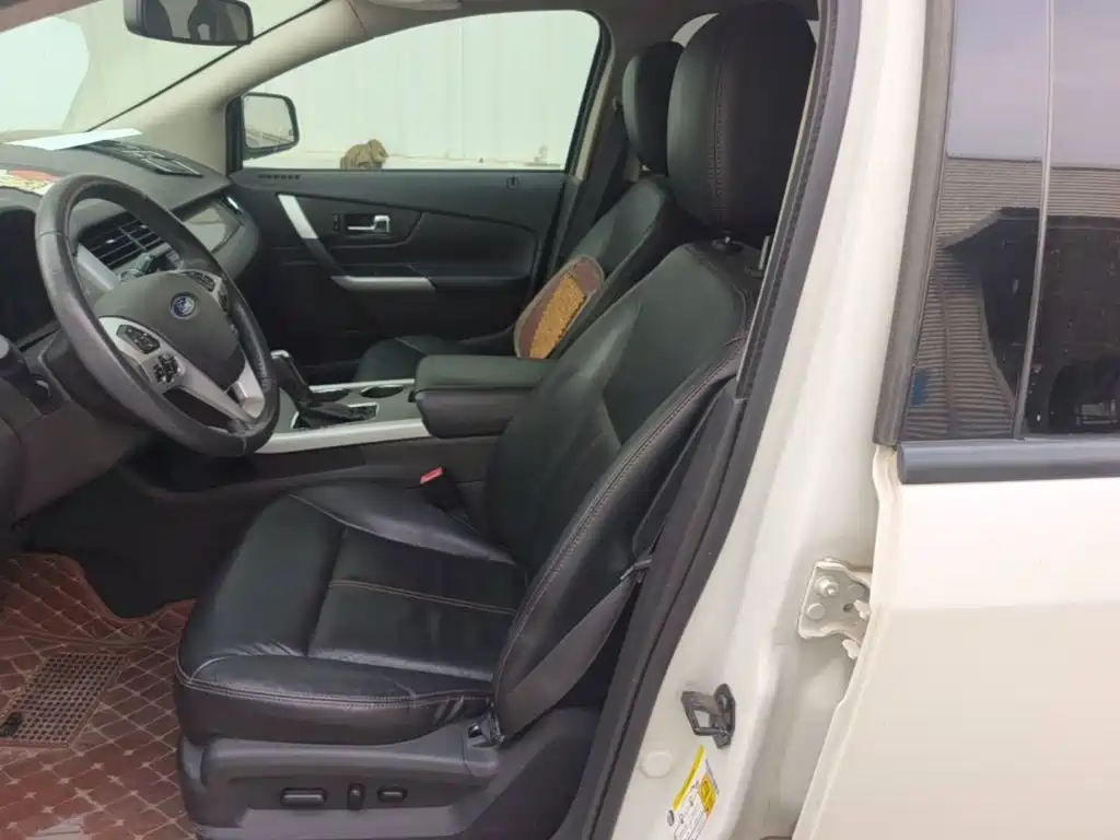 Ford Edge (Import) — миниатюра 15