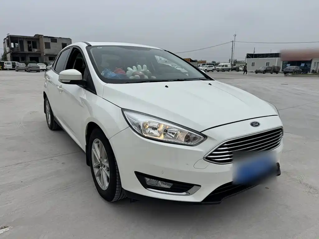 Ford Focus — миниатюра 25