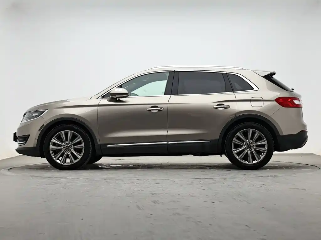 Lincoln MKX — миниатюра 5