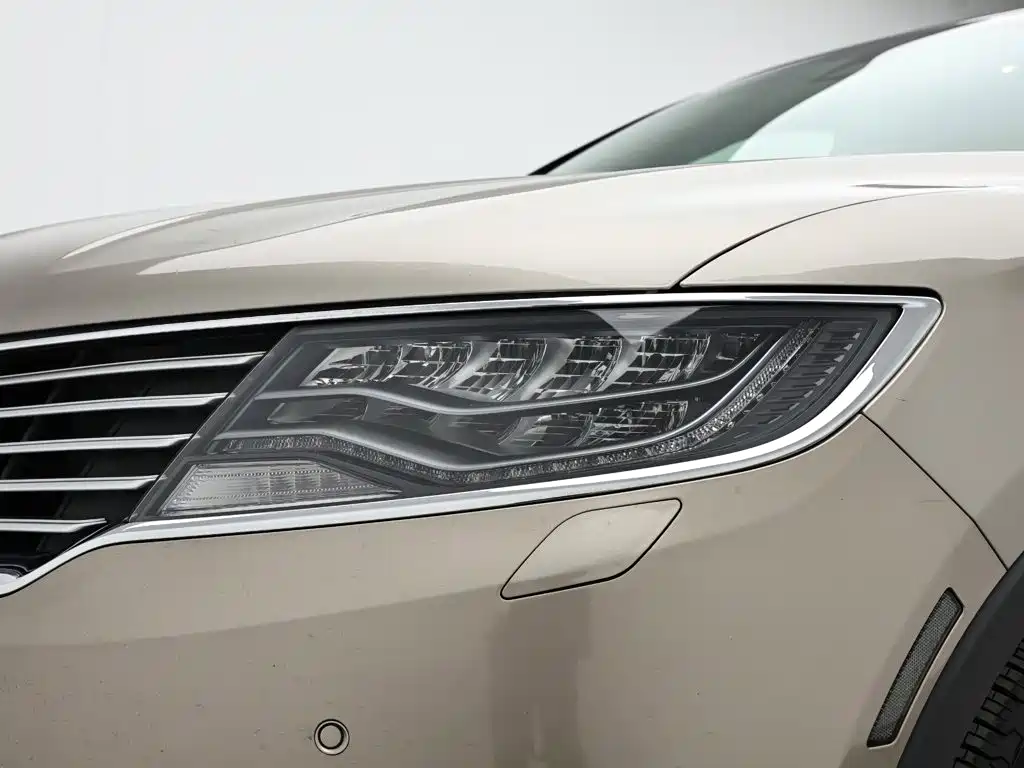 Lincoln MKX — миниатюра 10
