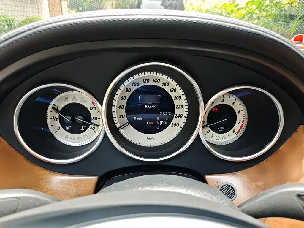 Mercedes-Benz CLS 2012 CLS 300 CGI
