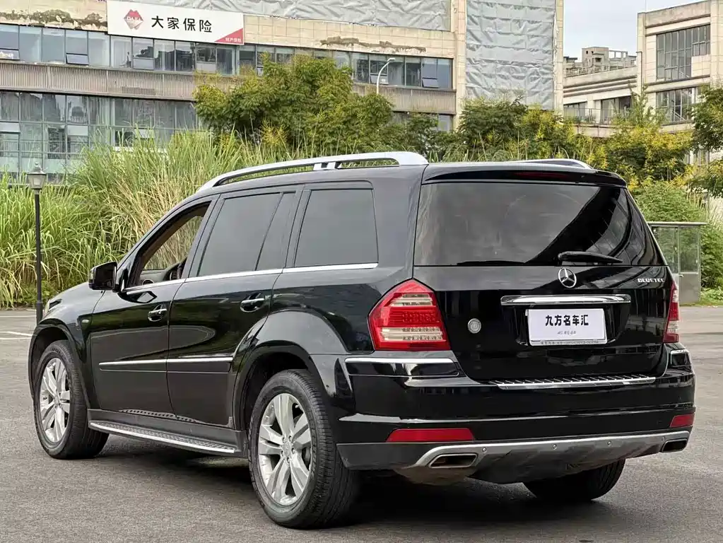 Mercedes-Benz GL-Class — миниатюра 8