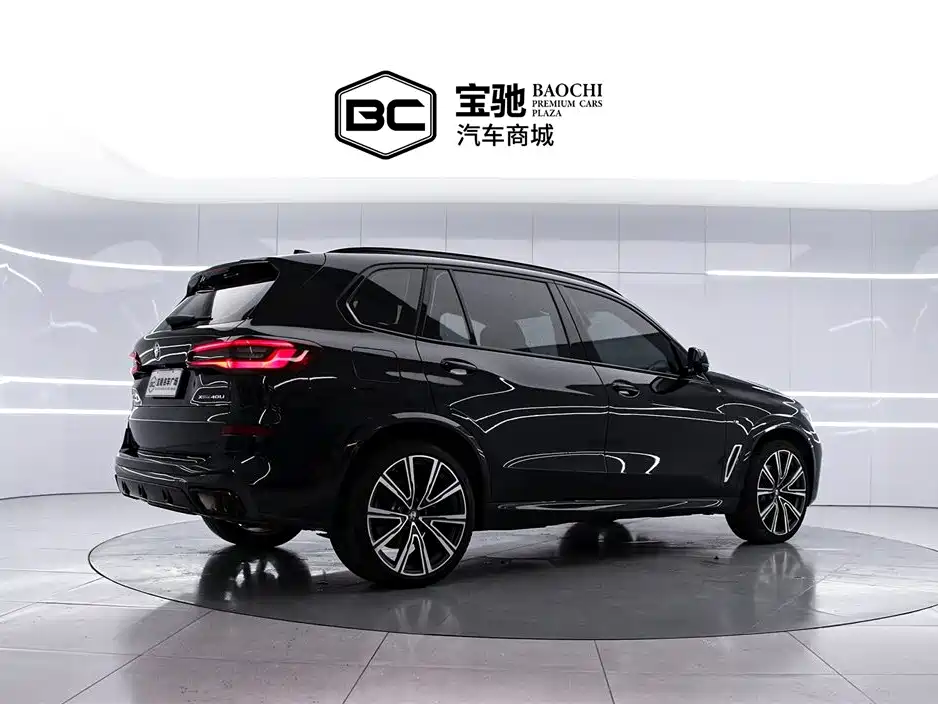BMW X5 2022 xDrive 40Li M Sport