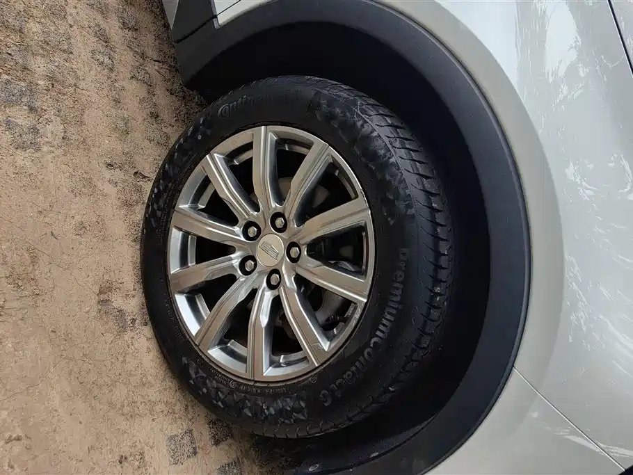 Cadillac XT4 2018 28T Lead